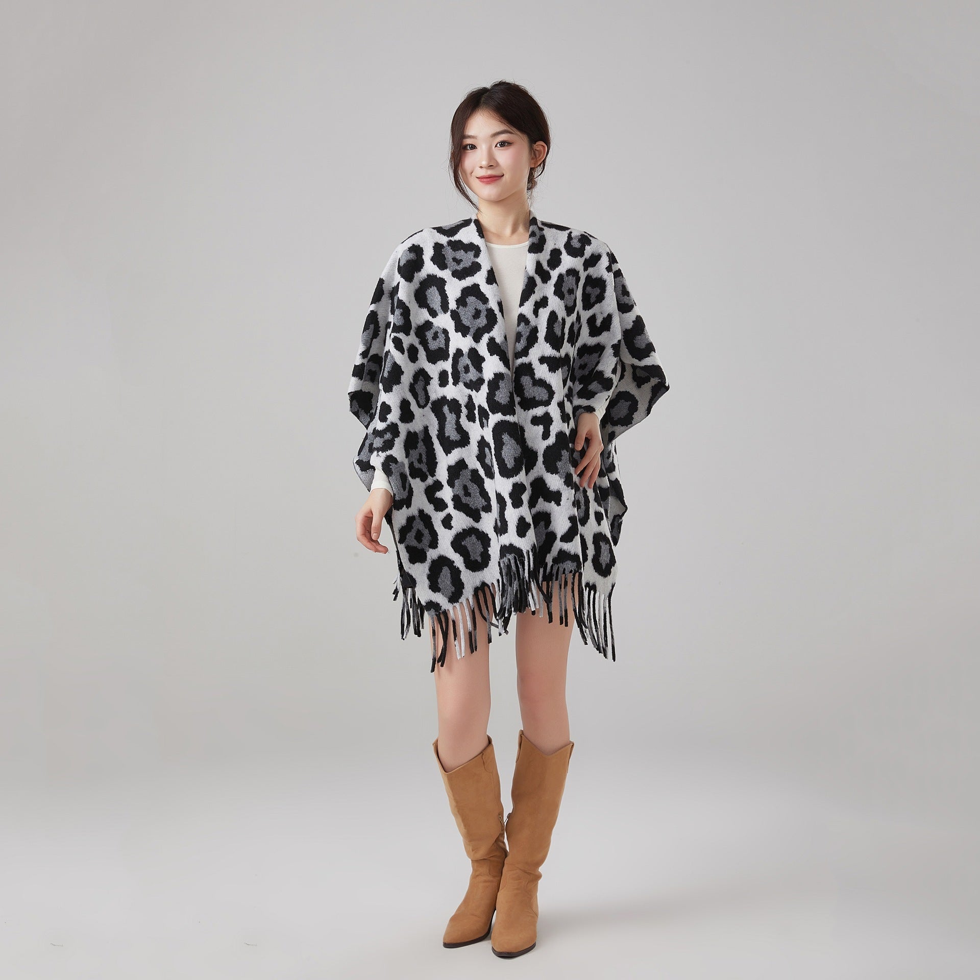 Women’s Thick Vintage Leopard Print Tassel Shawl – Warm Winter Wrap