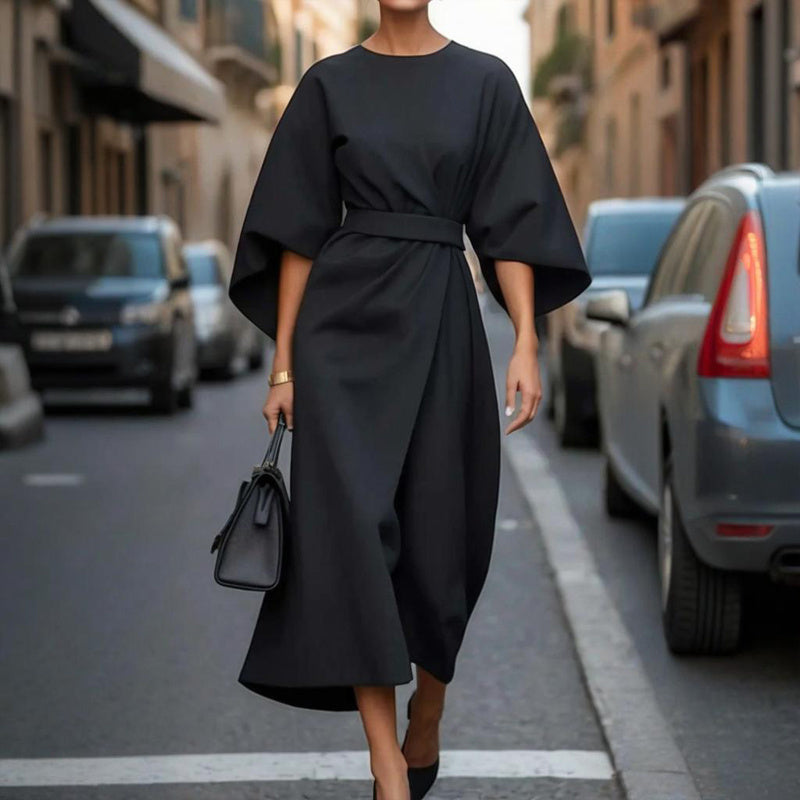 Elegant Plus Size Waist-Defining Maxi Dress with Pleated Design