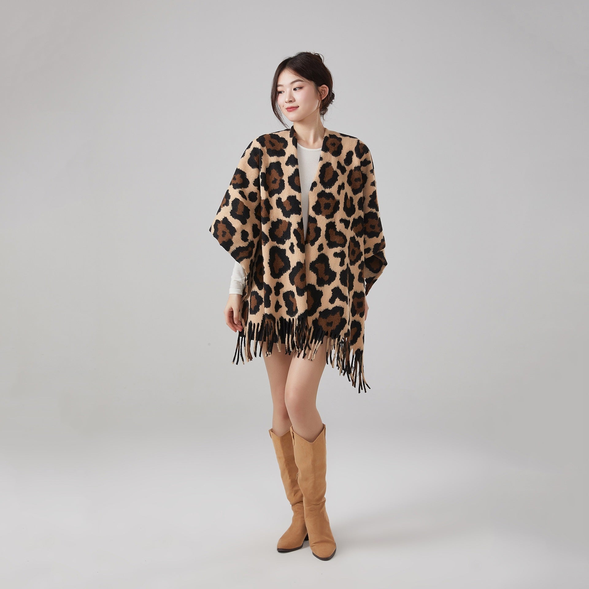 Women’s Thick Vintage Leopard Print Tassel Shawl – Warm Winter Wrap