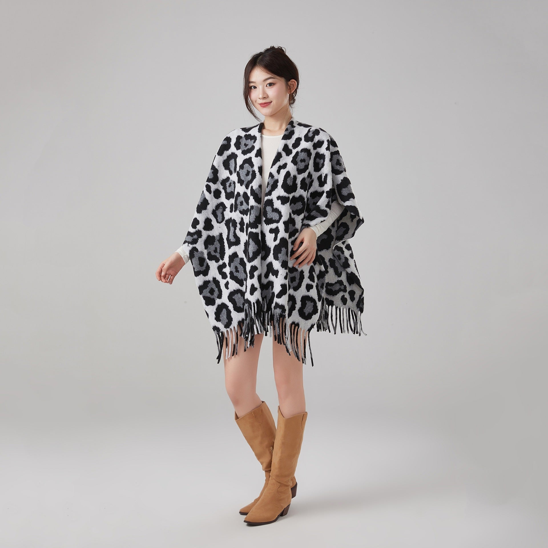 Women’s Thick Vintage Leopard Print Tassel Shawl – Warm Winter Wrap